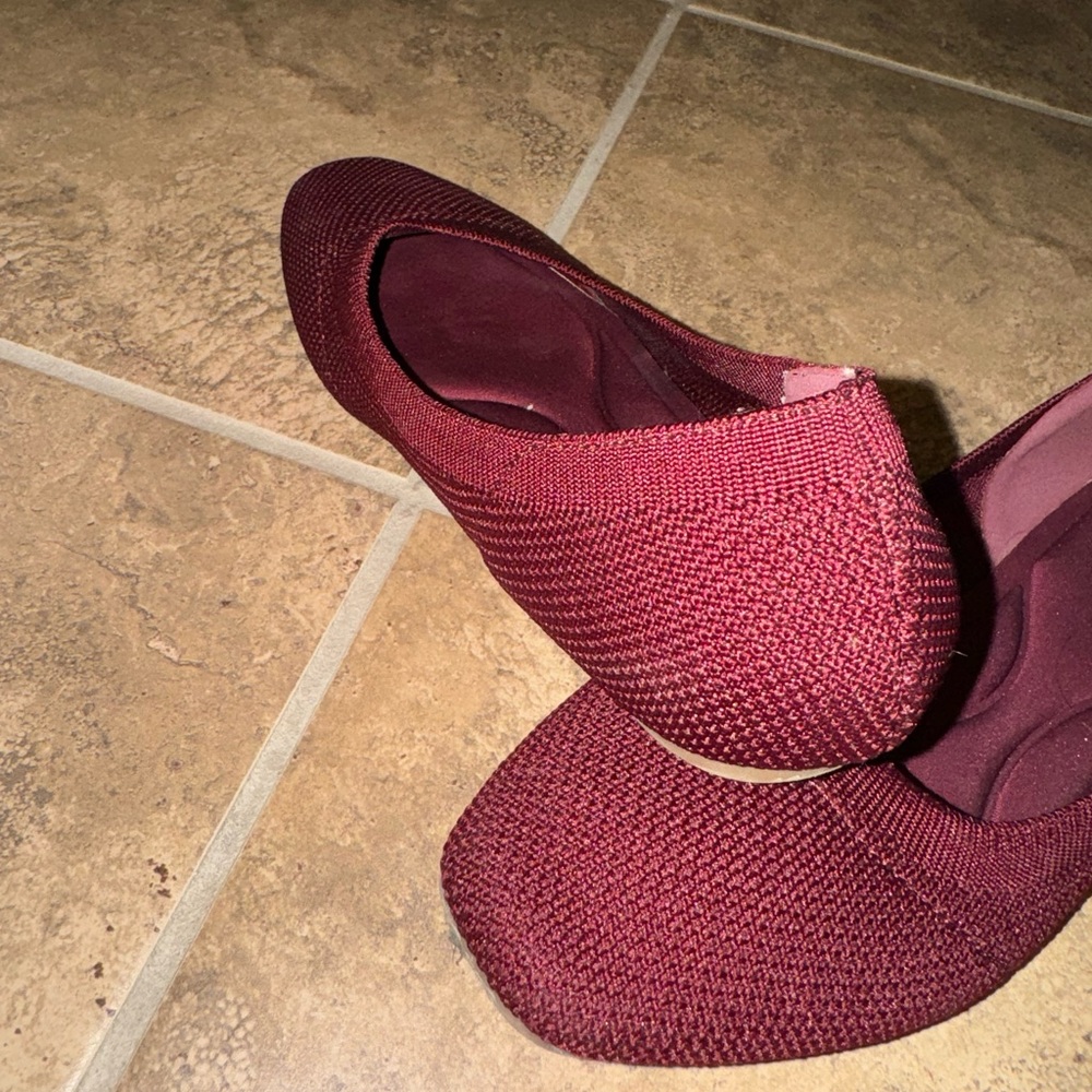 flats! - Picture 2 of 3